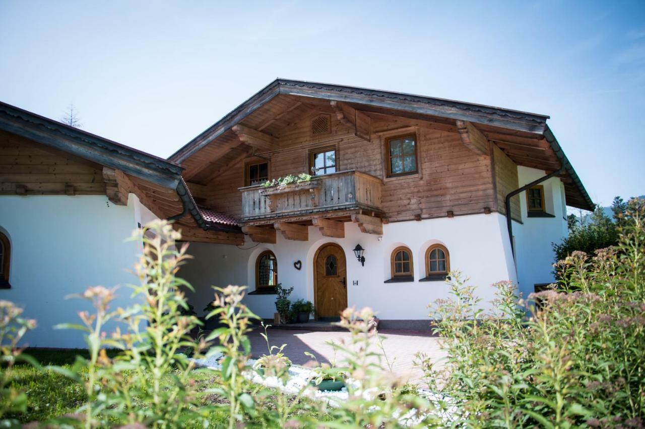 Chalet Gluecklich Sein... Ellmau Buitenkant foto