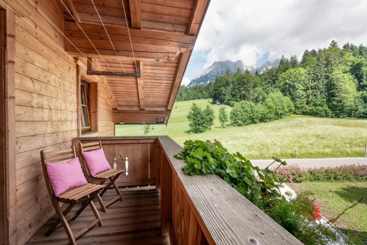 Chalet Gluecklich Sein... Ellmau Buitenkant foto